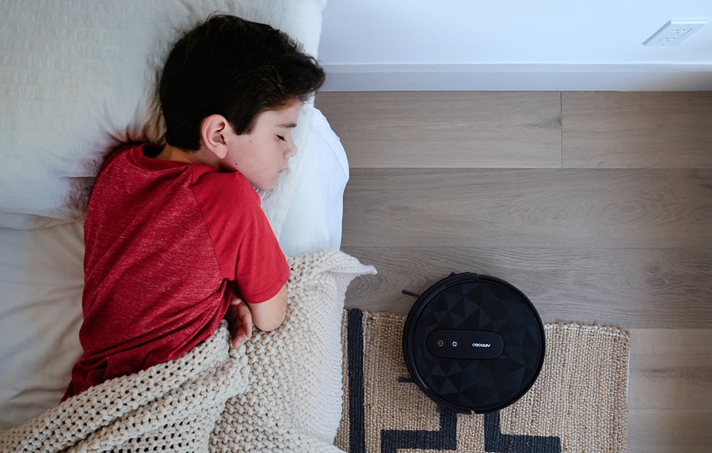 Aspirator robot AIRROBO P20, 35 W, funcționare 120 min, recipient 600 ml, filtru HEPA, negru