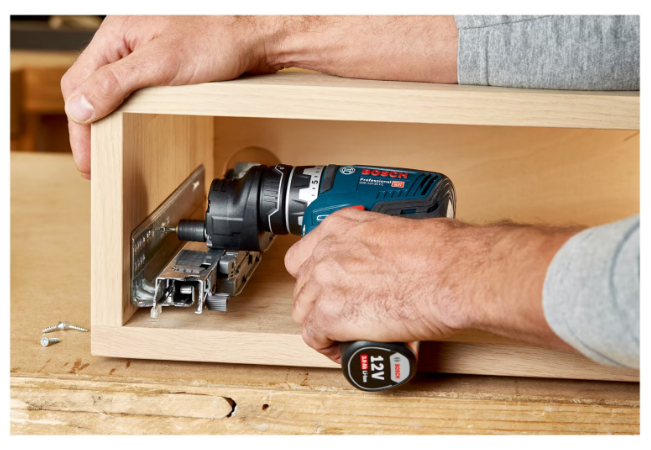 Șurubelniță fără fir Bosch Professional GSR 12V-35 FC, 12 V, 1750 rpm, 20/35 Nm, 2 baterii, încărcător, L-Boxx, adaptor mandrină/unghi/excentric, adaptor suport biți