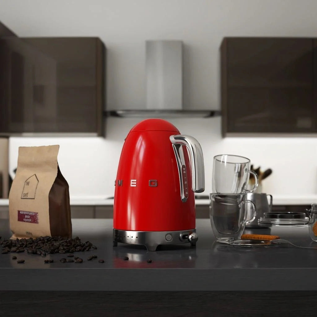 Fierbător electric SMEG Design retro din anii '50, 2400W, 1,7 l