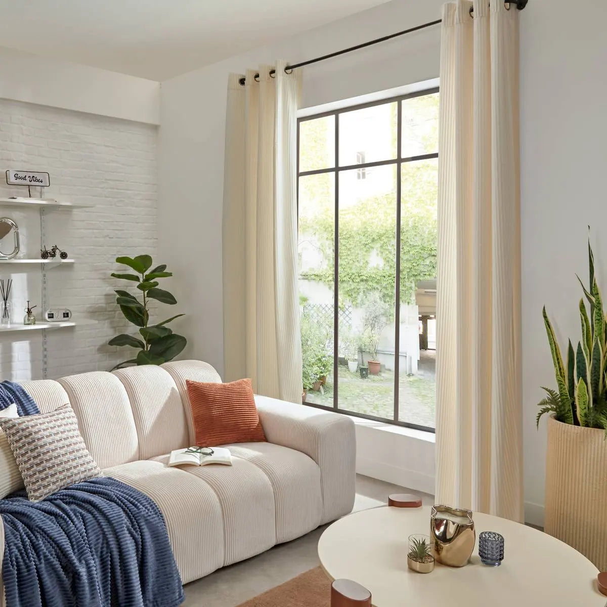 Perdea atmosferă Arum, Cordura, 140x260 cm