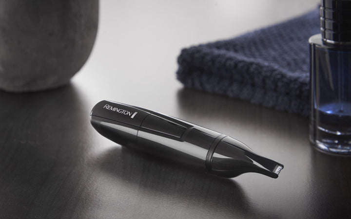 Remington NE3150 Aparat de tuns pentru nas și urechi, lame din oțel, lavabil