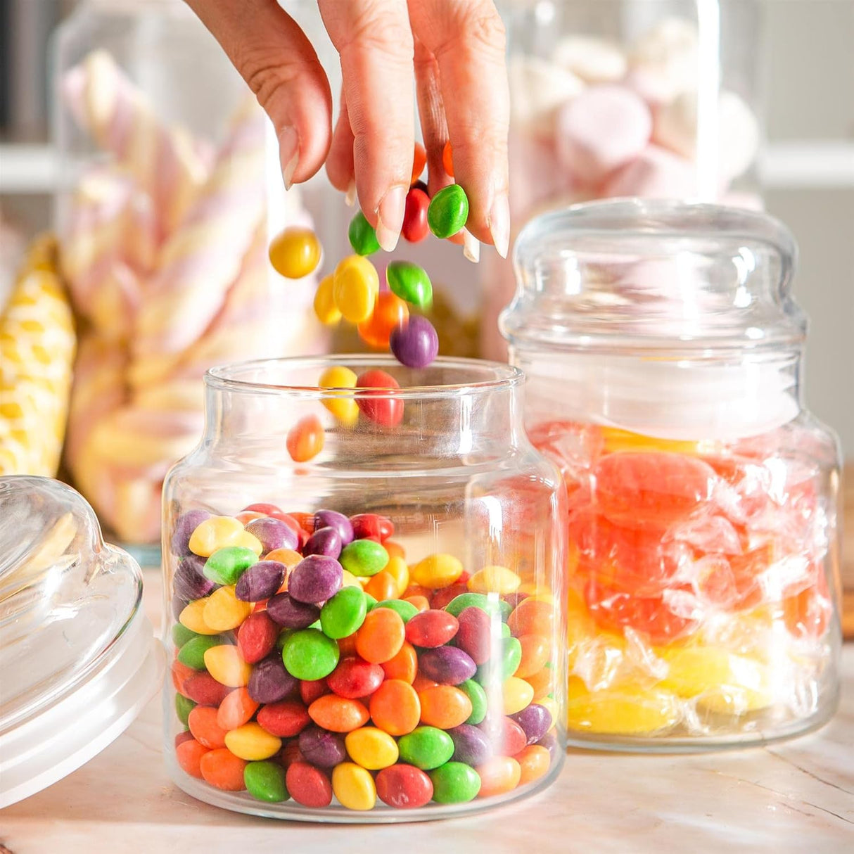 Borcan de sticlă cu capac pentru depozitare LAV Sera, 635 ml, 2 buc.