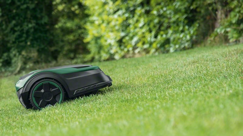 Mașină de tuns iarba robotizată Bosch Indego S 500, 18 V, 500 m2, Verde/Negru