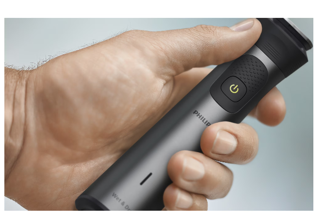 Aparat de tuns 15 în 1 Philips Multigroom MG7940/75, BeardSense, 22 de lungimi, rezistent la apă, negru/argintiu