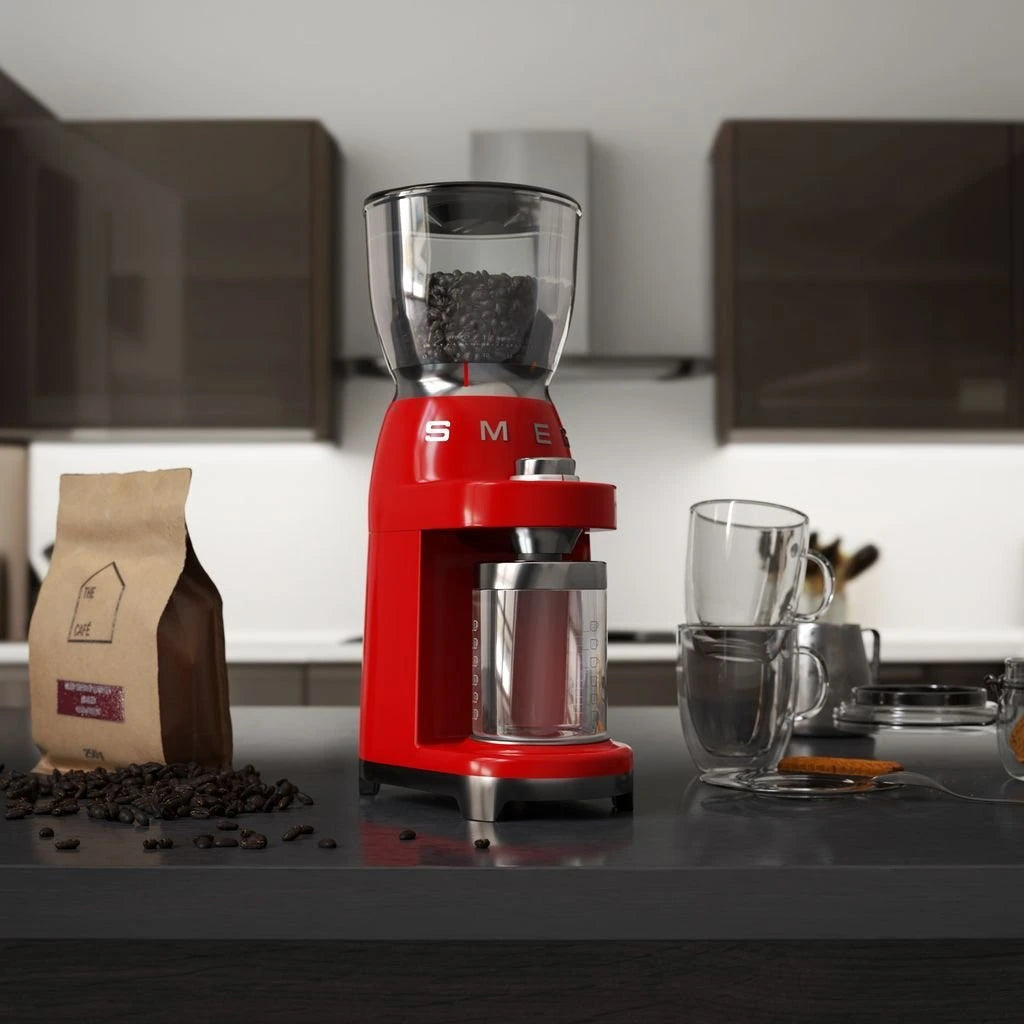 Râșniță de cafea Smeg CGF01RDEU, 150 W, 130 g, Roșu