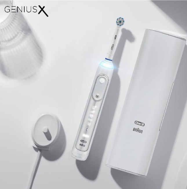 Periuță de dinți electrică Oral-B Genius X 80354130, Albă