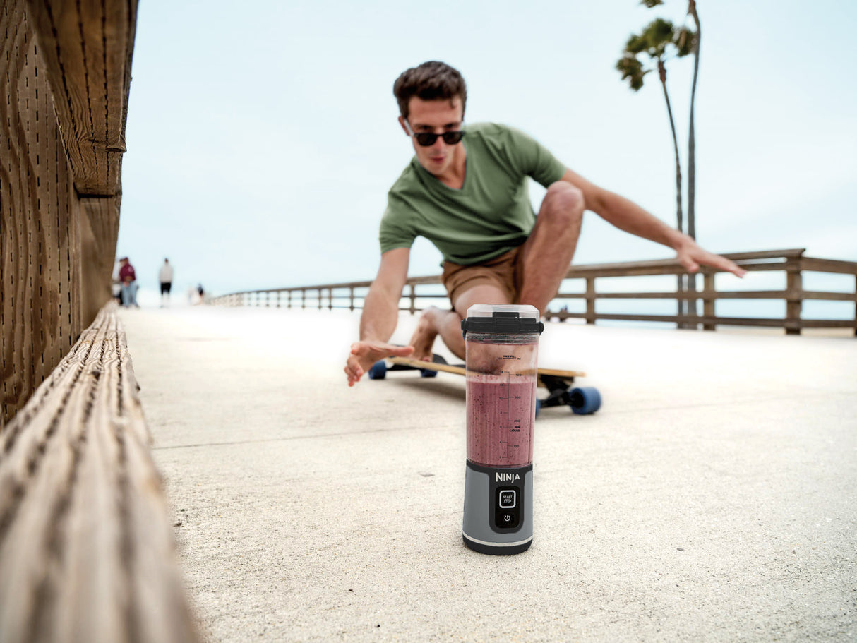 Blender Ninja Blast BC151EUBKEU, fără fir, 5 V, baterie litiu-ion, negru