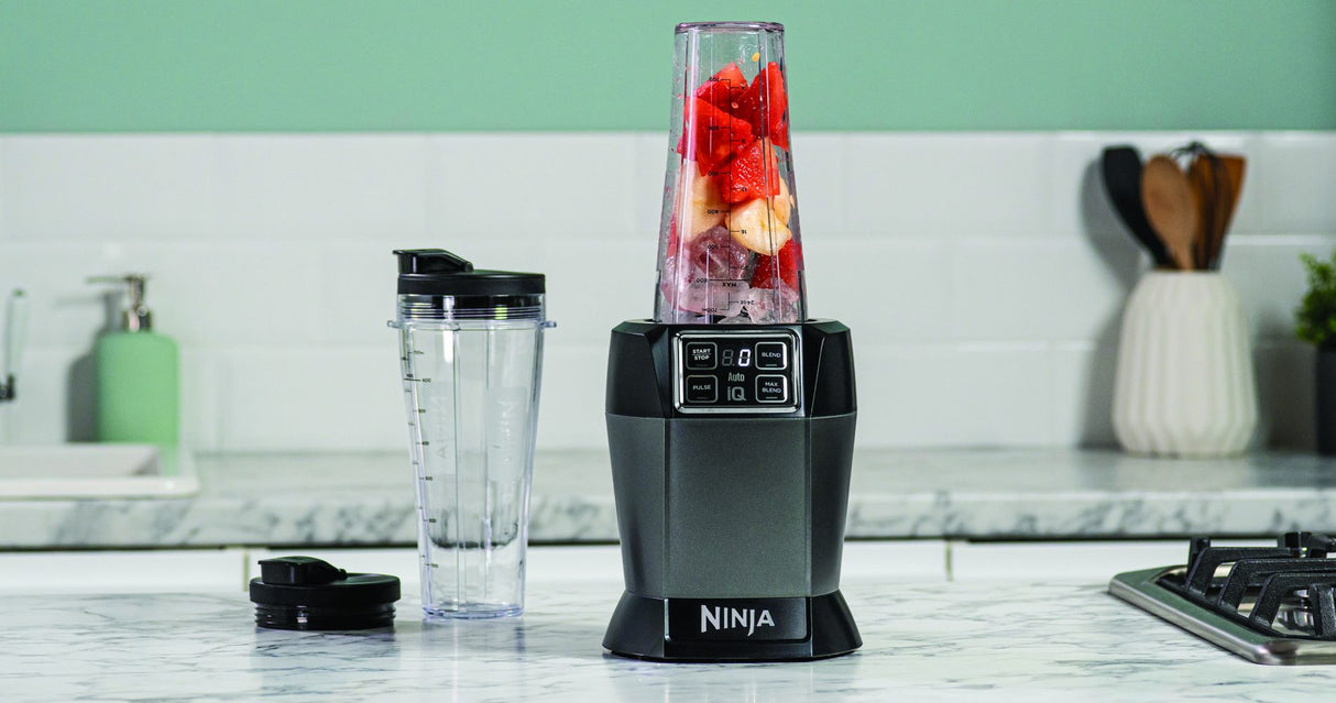 Blender Ninja BN495EU, 1000W, 700 ml, tehnologie Auto-iQ, tehnologie Ninja Blade, Gri/Negru