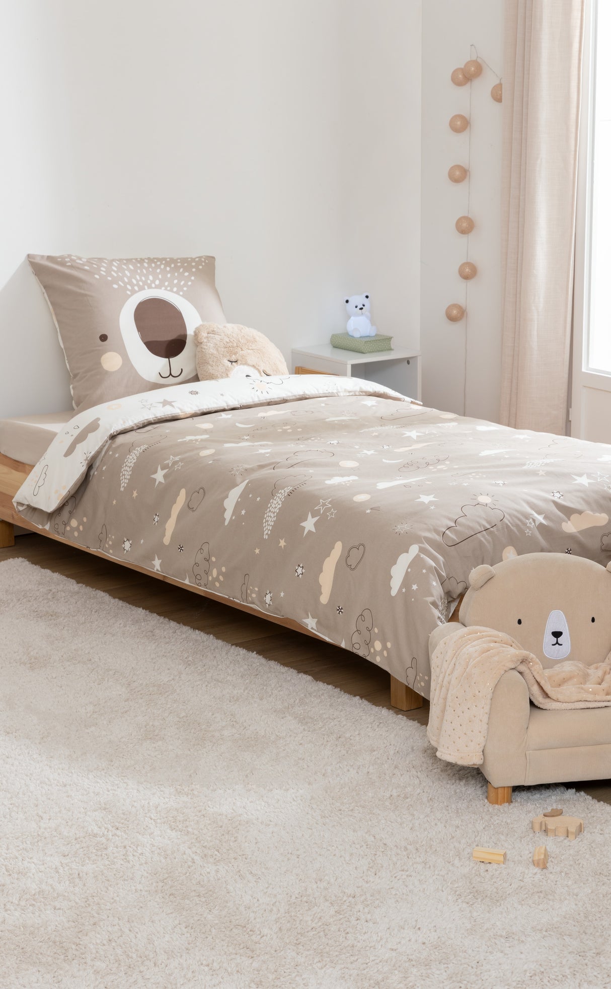 Lenjerie de pat reversibilă pentru copii Atmosphera Bear, 140x200 cm, bumbac