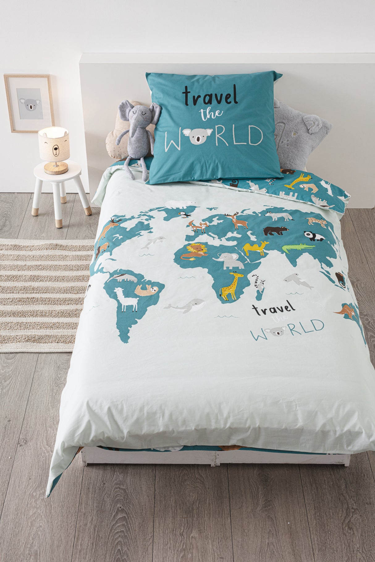 Lenjerie de pat reversibilă pentru copii Atmosphera World, 140x200 cm, bumbac