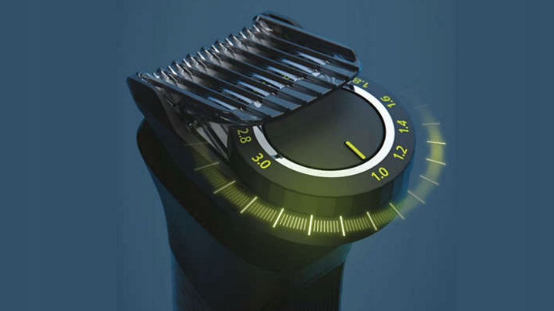 Aparat de tuns 15 în 1 Philips Multigroom MG7940/15, BeardSense, 22 de lungimi, rezistent la apă, negru/argintiu