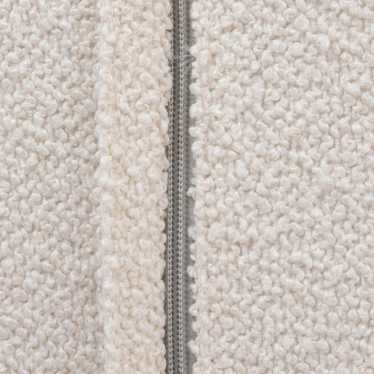 Canapea cu trei locuri Atmosphere Ostuni, Boucle, 232x100x75 cm