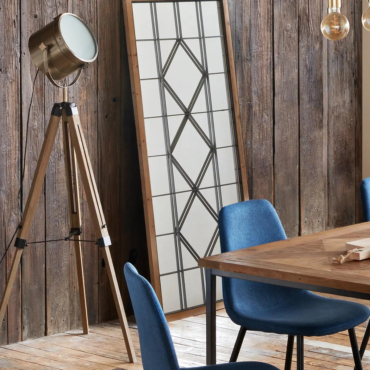 Lampion atmosphera Ebor, Metal și lemn, Bronz, 152 cm