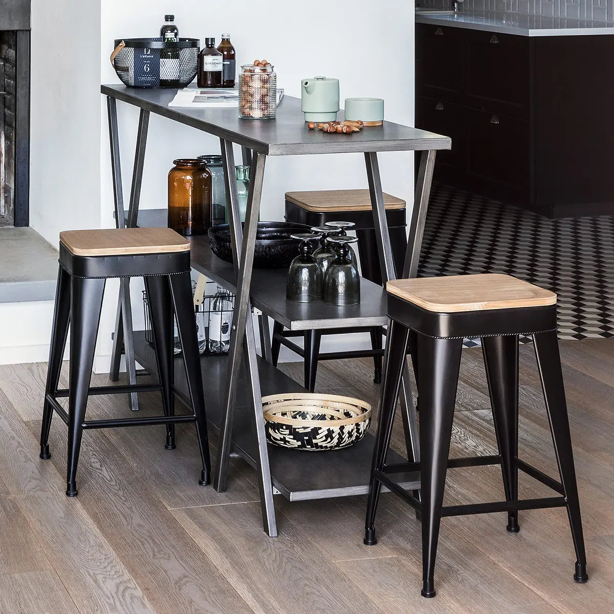 Scaun de bar Joris, Metal, cu atmosferă