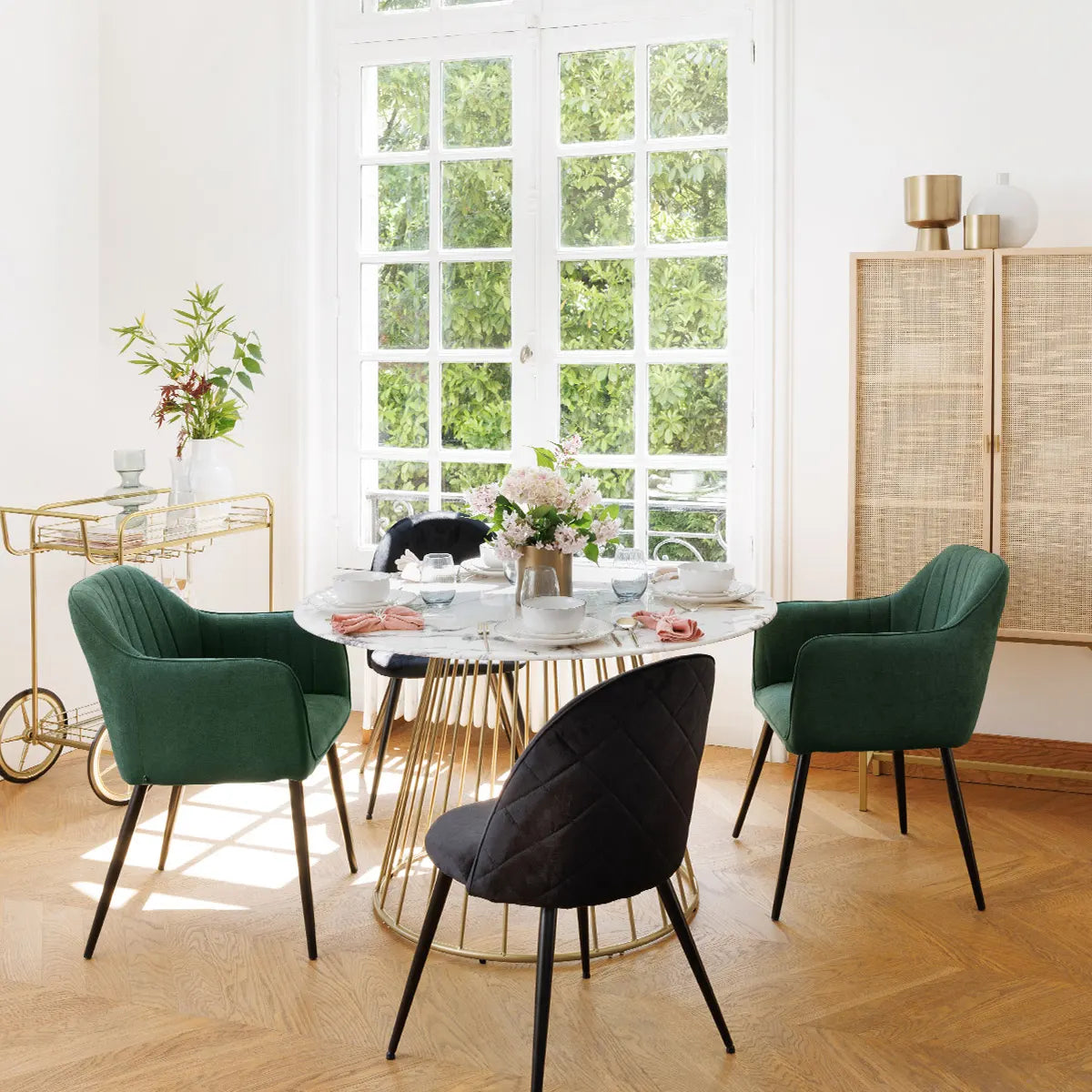 Masă rotundă Rayo, 120 cm, sticlă securizată cu efect de marmură