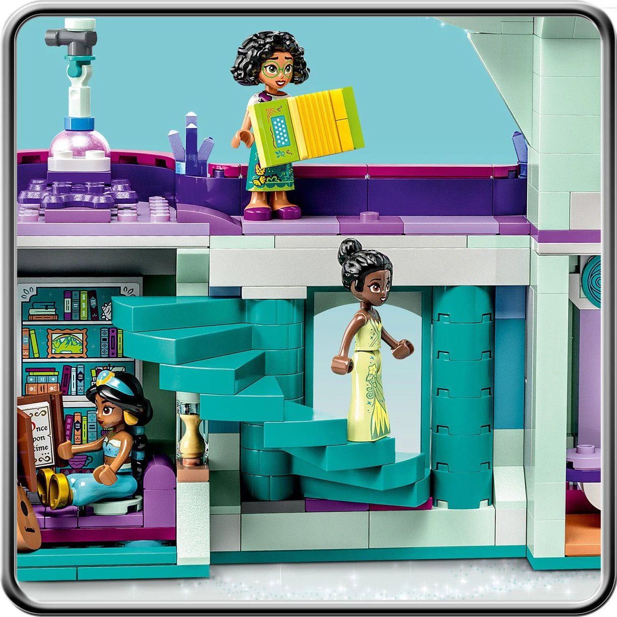 LEGO® Disney Princess - Casa fermecată în copac 43215, 1016 piese