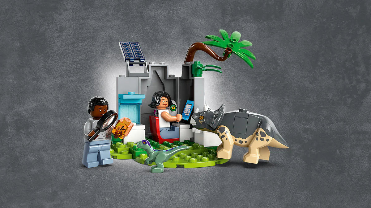 LEGO® Jurassic World - Centrul de salvare a puilor de dinozaur 76963, 139 de piese