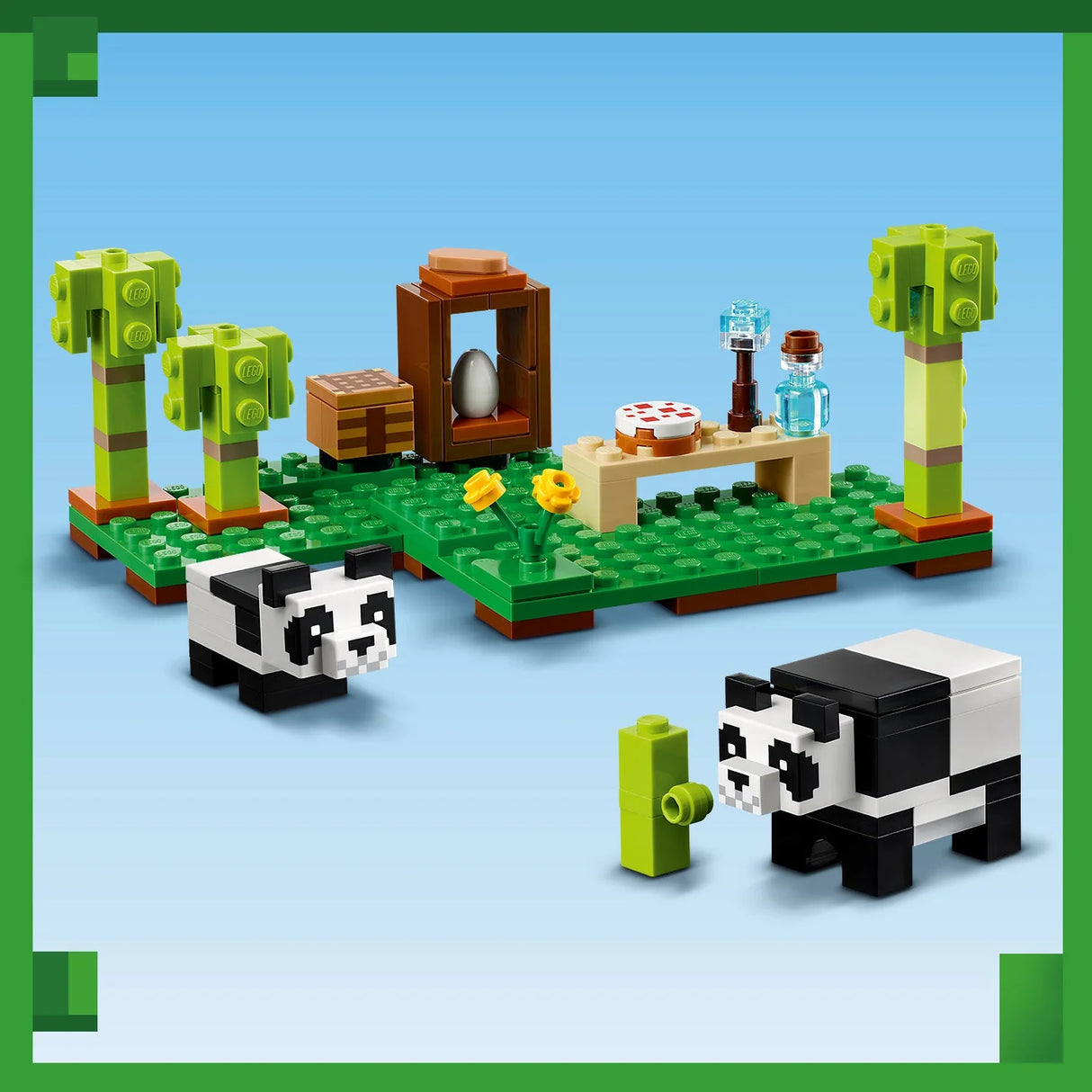 LEGO® Minecraft - Sanctuarul Urșilor Panda 21245, 553 de piese