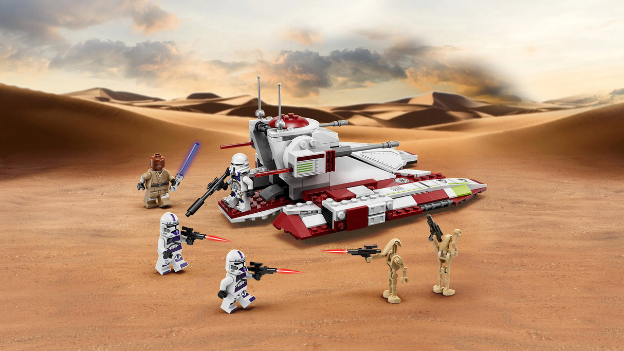 LEGO® Star Wars™ - Tancul de luptă Republic™ 75342, 262 de piese