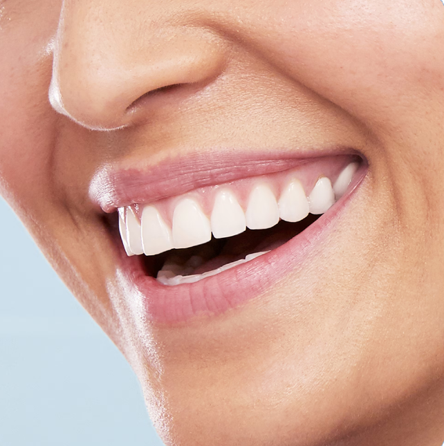 Periuță de dinți electrică Oral-B PRO 700 Sensi Clean 157786, Alb și Albastru