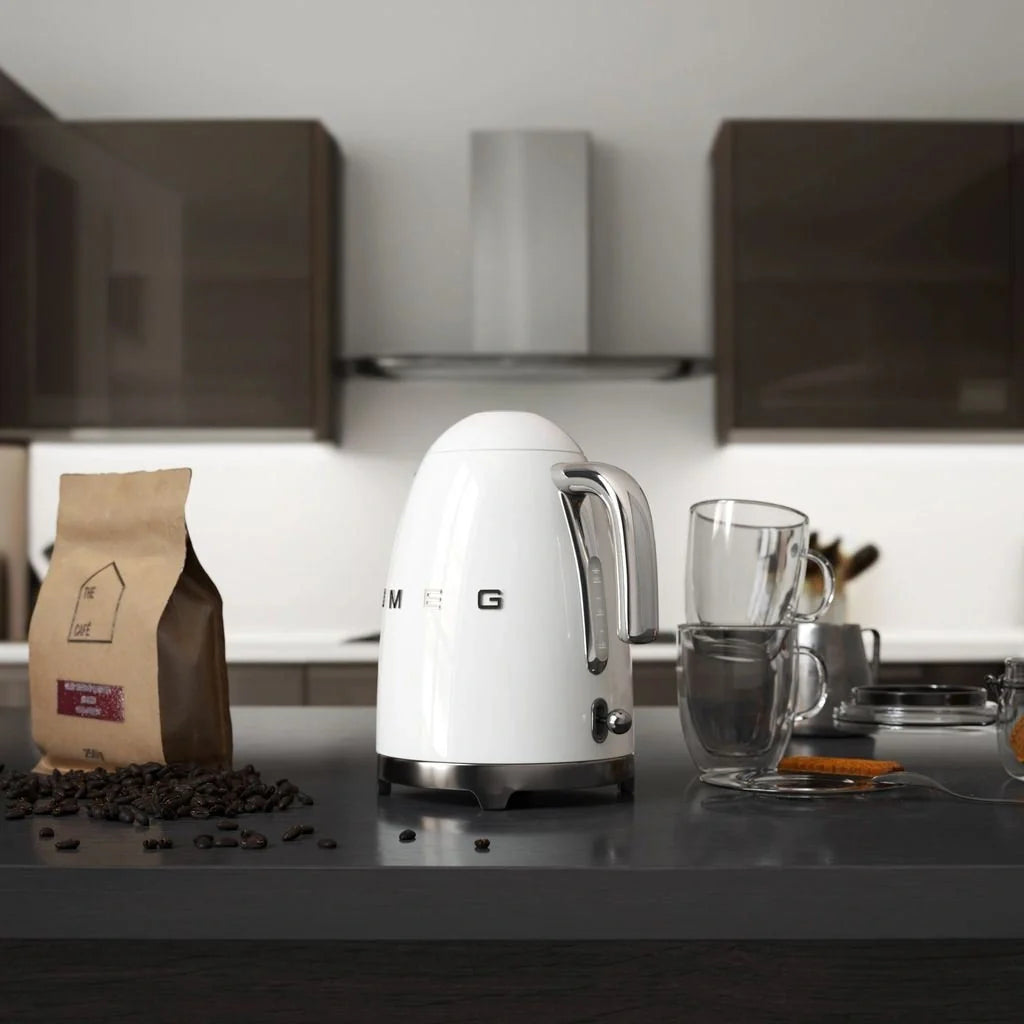 Fierbător electric SMEG Design retro din anii '50, 2400W, 1,7 l