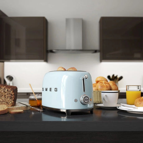 Prăjitor de pâine SMEG TSF01PBEU, 950 W 2 felii, 6 niveluri de prăjire/ Albastru deschis