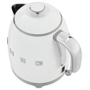 Mini fierbător electric SMEG KLF05WHEU, stil anii '50, 1400 W, 800 ml, alb