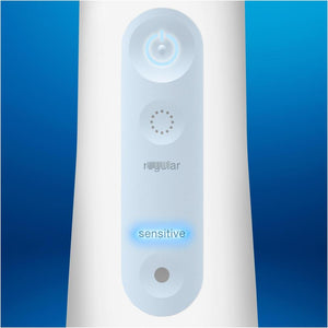 Irigator oral Oral-B, 2 capete incluse, alb