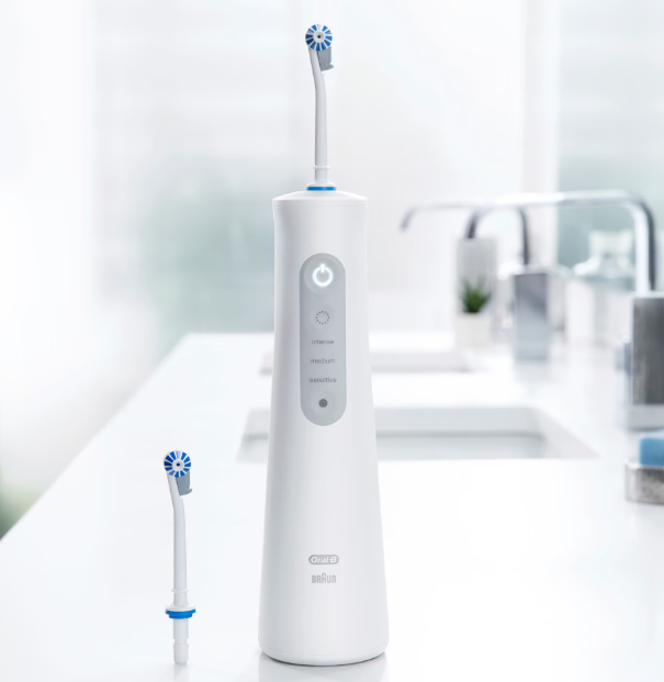 Iritator dentar Oral-B AquaCare Pro Expert Series 6, alb