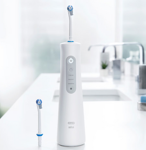 Iritator dentar Oral-B AquaCare Pro Expert Series 6, alb