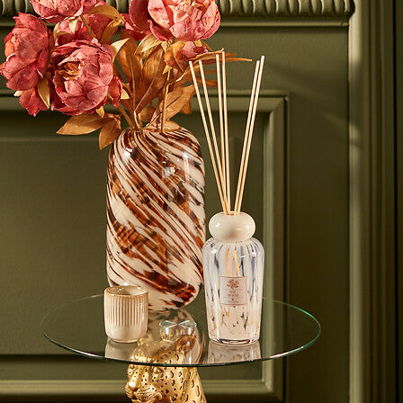 Difuzor de atmosferă Belli Lotus, 2000 ml, ambalaj de lux