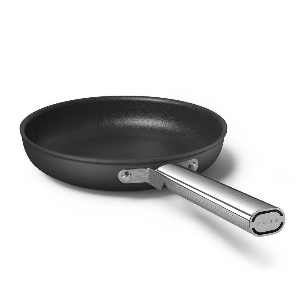 Tigaie Smeg CKFF2401BLM, Volum 1,9 l., Diametru 24 cm, Negru