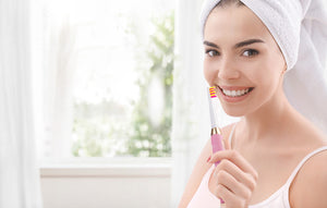 Periuță de dinți electrică cu ultrasunete FairyWill FW-508 cu 8 rezerve și husă, roz