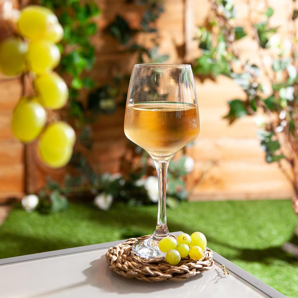 Set pahare vin alb LAV Lal, 295 ml, 6 buc.