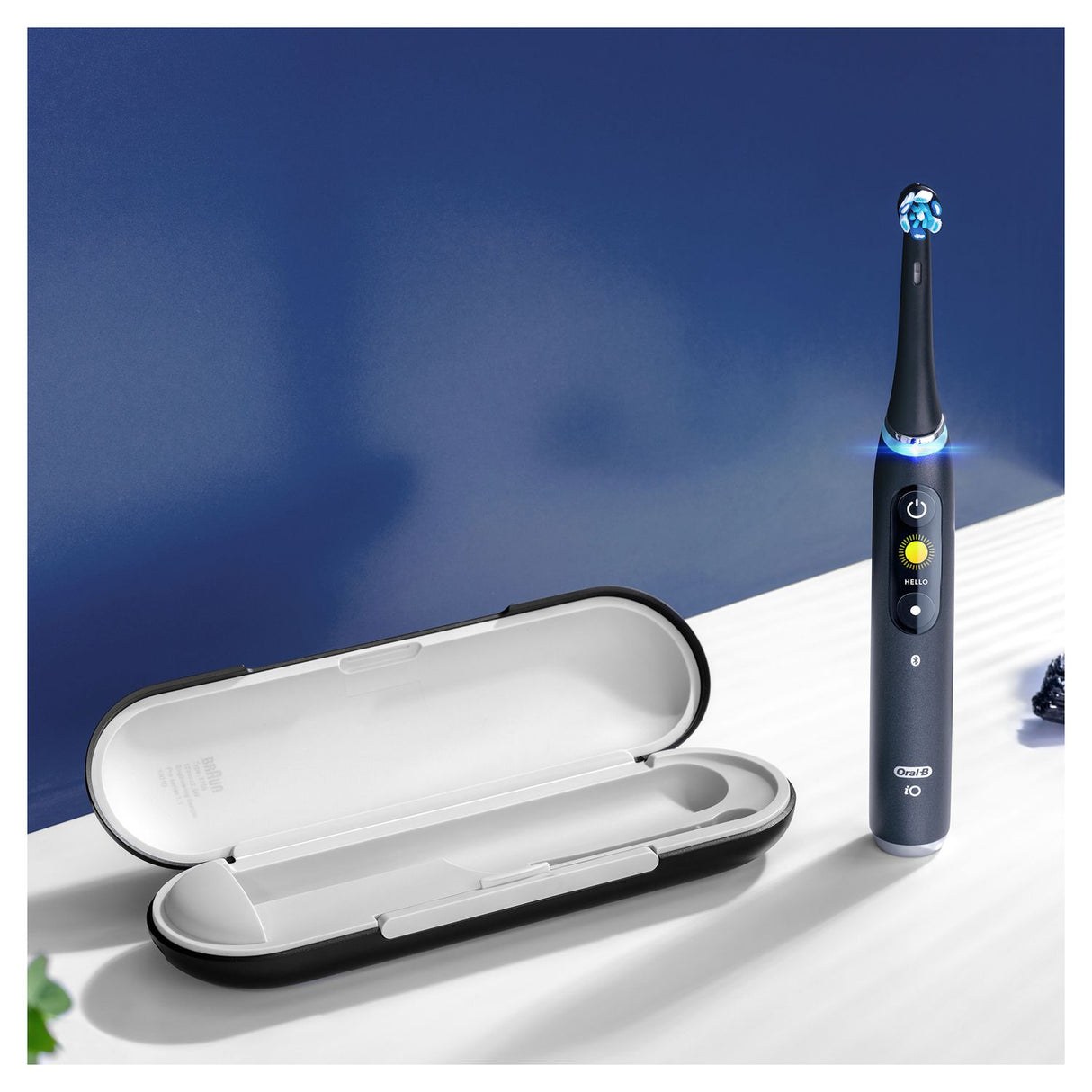 Periuță de dinți electrică Oral-B iO 9 Luxe Edition 421863, Neagră
