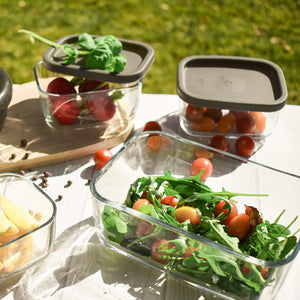 Set de 3 cutii LAV Cube din sticlă, capac gri