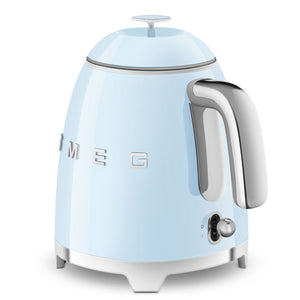 Fierbător electric mini SMEG KLF05PBEU, stil anii '50, 1400 W, 800 ml, /Albastru pastel