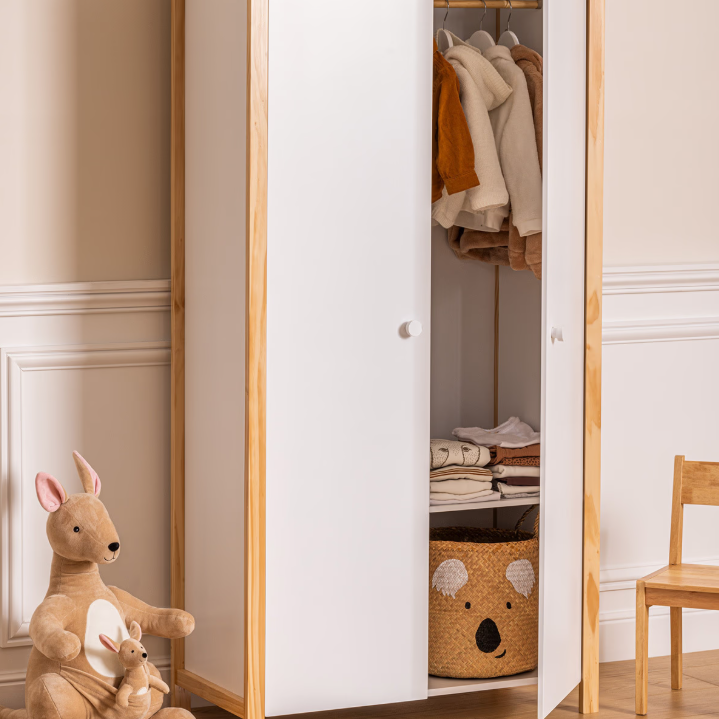 Atmosferă de garderobă pentru copii Kima, Lemn
