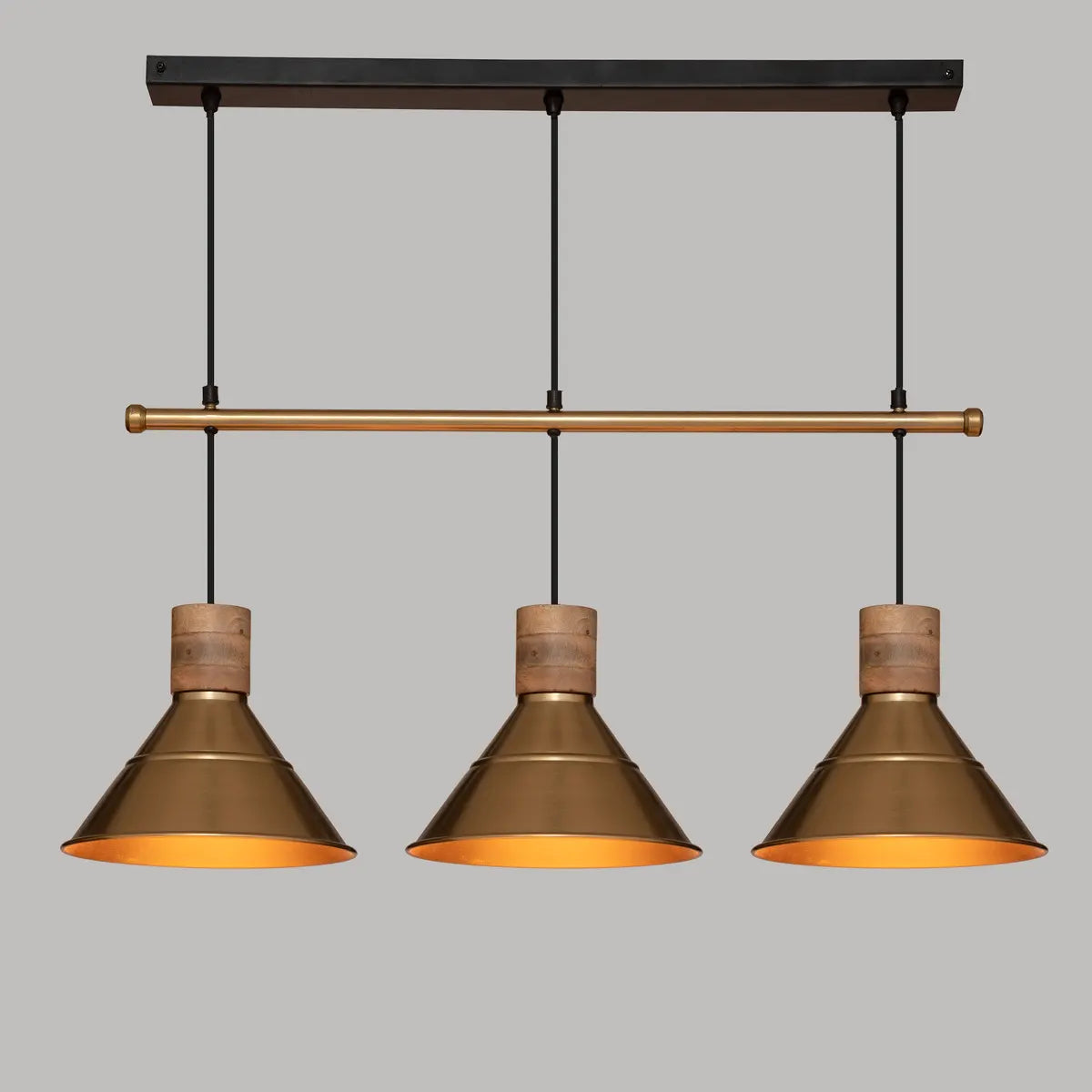 Pandantiv Atmosphere Bota, 80 cm, Metal, Auriu