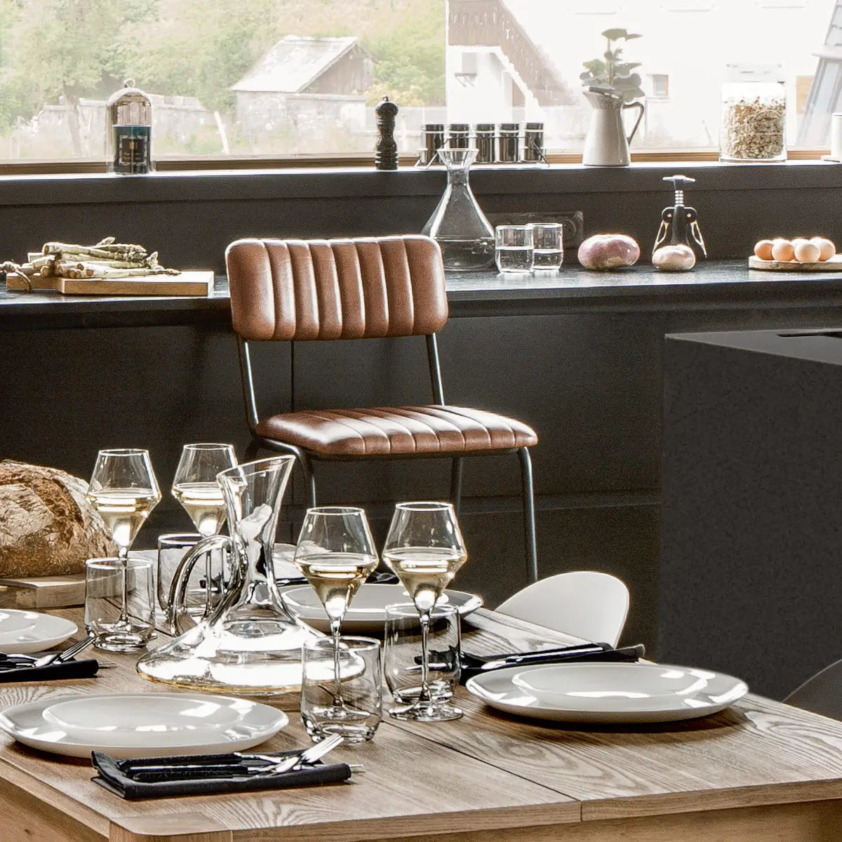 Scaun de bar Atmosphera Dario, piele de bivol