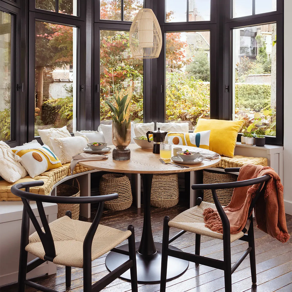 Scaun de masă Atmosphere Priam