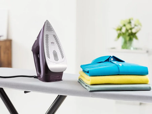 Fier de călcat cu abur Braun TexStyle 7 SI7181VI, 3100W, 300ml, talpă FreeGlide 3D ElxoalPlus, anti-picurare, mod iCare, autocurățare, oprire automată, violet