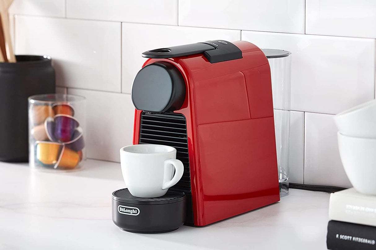 Aparat de cafea DeLonghi Nespresso Essenza Mini EN85.R, 19 bar, 1150 W, 0,6 l, Roșu