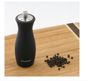 Râșniță Klausberg 7342, oțel inoxidabil, neagră