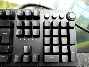 Tastatură de gaming Razer Huntsman Elite, switch-uri optice mov