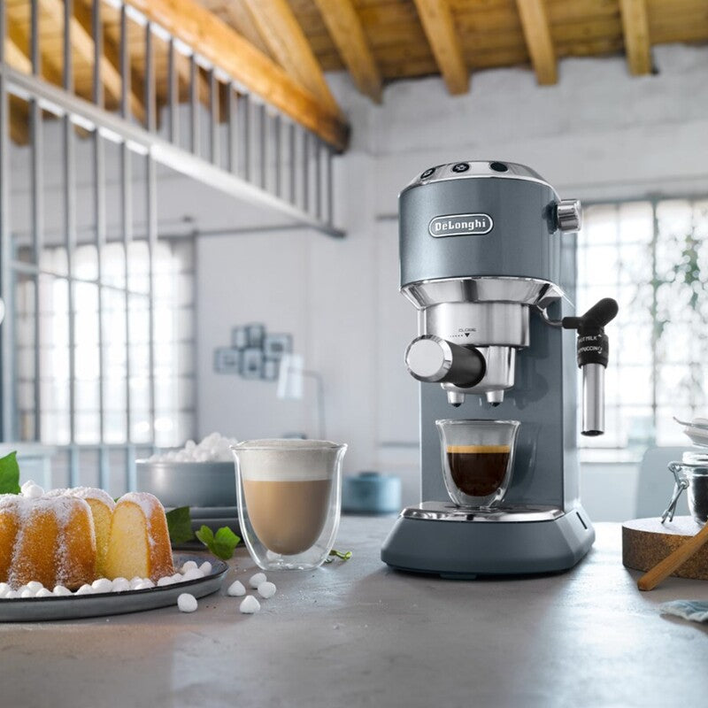 Aparat de cafea Delonghi Dedica Arte EC785 AE, 1 L, 1300 W, 15 bar, Albastru