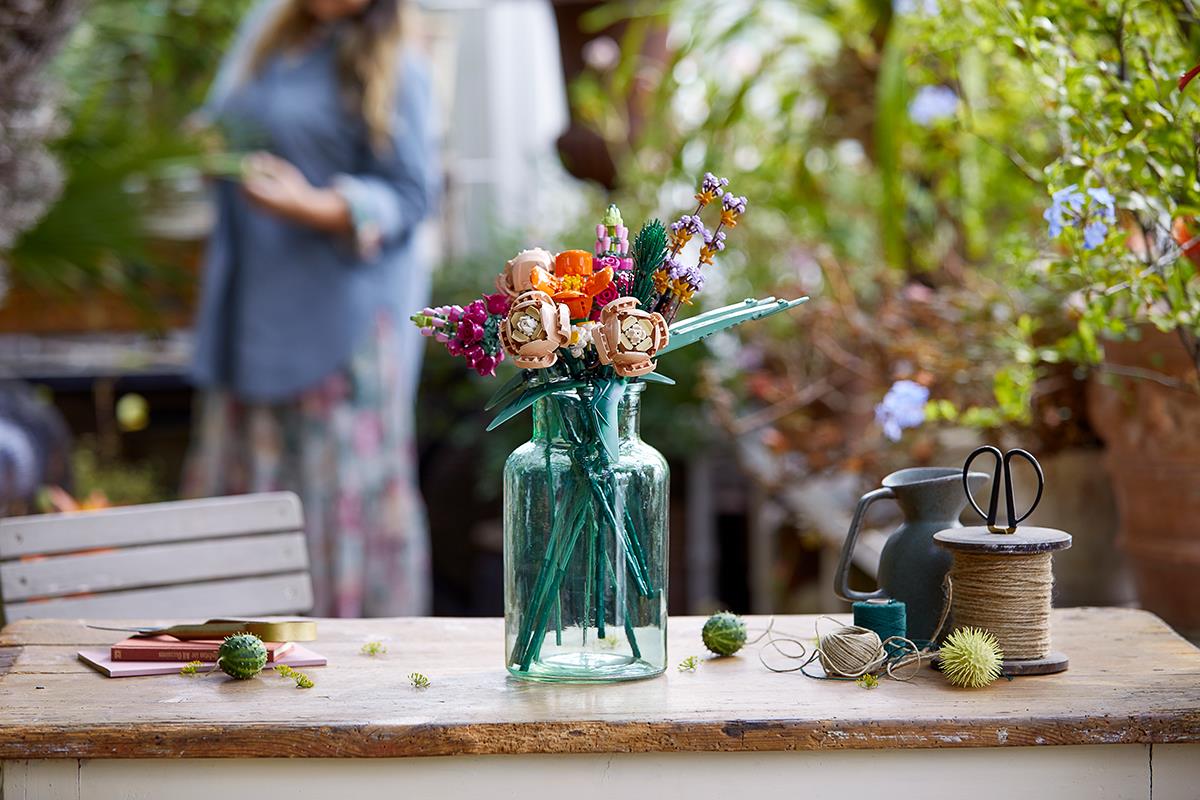 LEGO® Icons Botanical - Buchet de flori 10280, 756 de piese