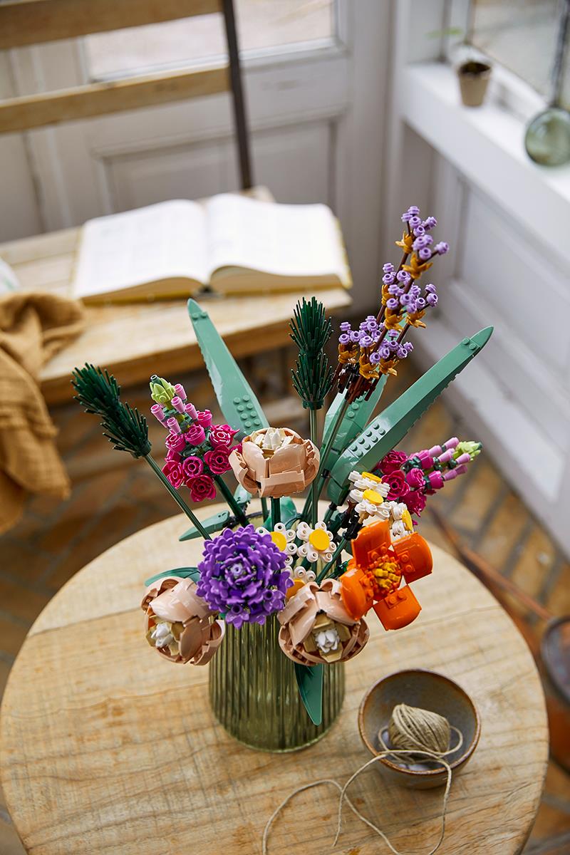 LEGO® Icons Botanical - Buchet de flori 10280, 756 de piese