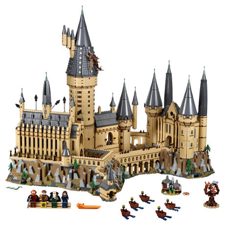 LEGO® Harry Potter™ - Castelul Hogwarts™ 71043, 6020 de piese