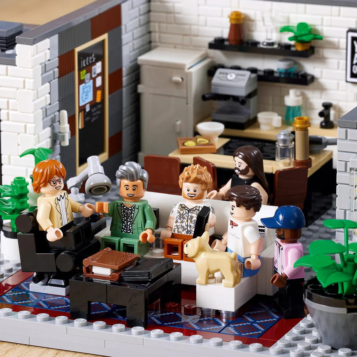 LEGO® Creator Expert - Queer Eye - Loft-ul celor 5 fabuloși 10291, 974 de piese